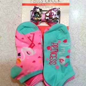 Kitty princess socks and blingy bow